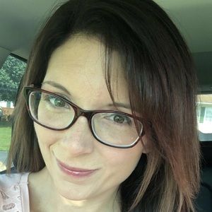 Meet your Posher, Veronica